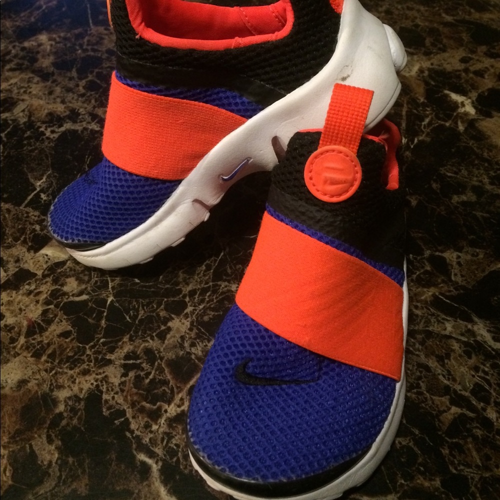 Toddler boy shoes.